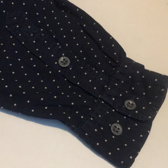 Calvin Klein button up/collar - Picture 3 of 8